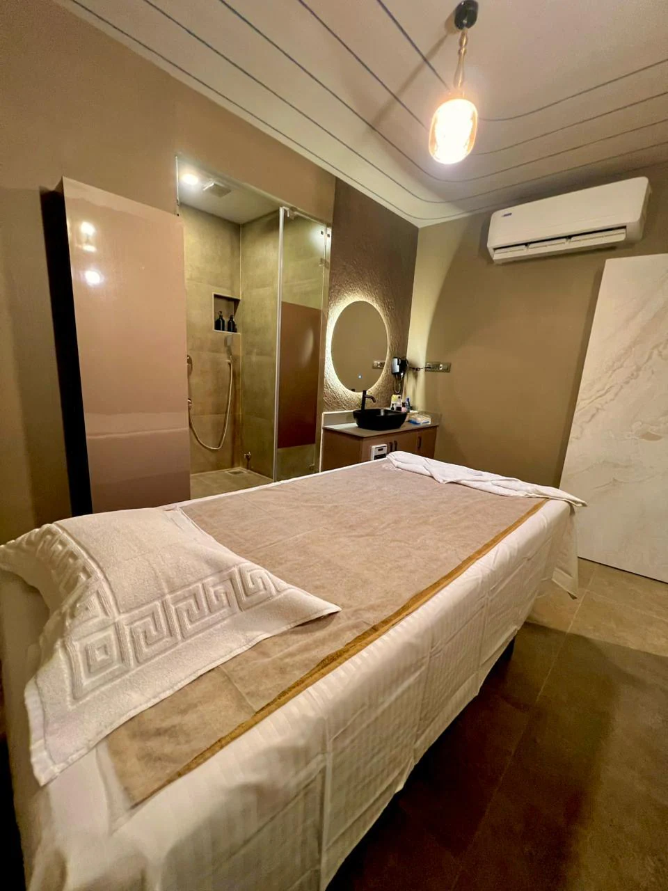 Prepared spa treatment room